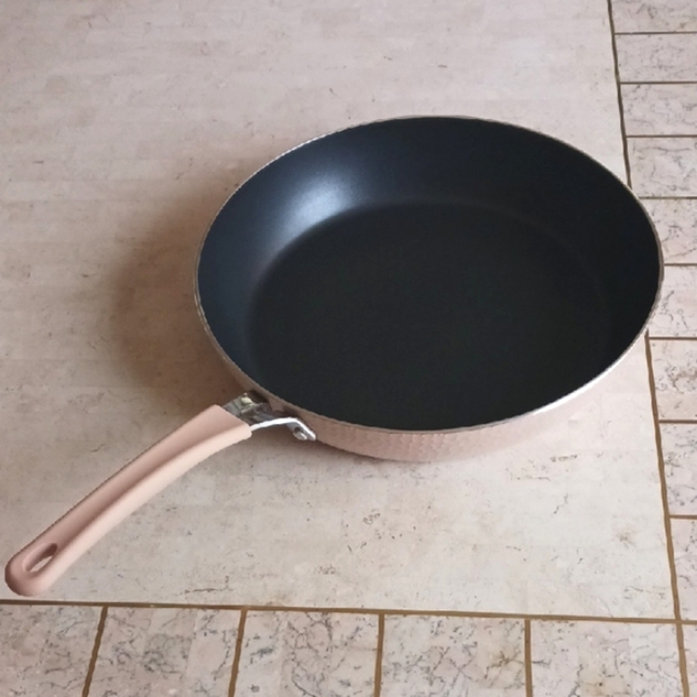 Cookware- Large 12" Inch Aluminum Non-stick Fry Pan-NEW/rose-blush